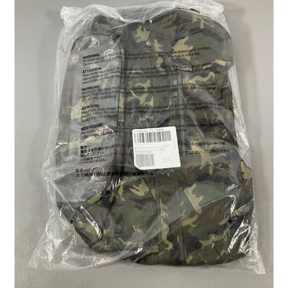 Lug Gondola SE-CM Medium Tote Bag - Unisex Camouflage Green, Durable with Zipper - Picture 6 of 8